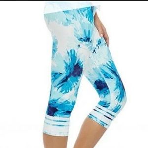 Fabletics floral capri leggings